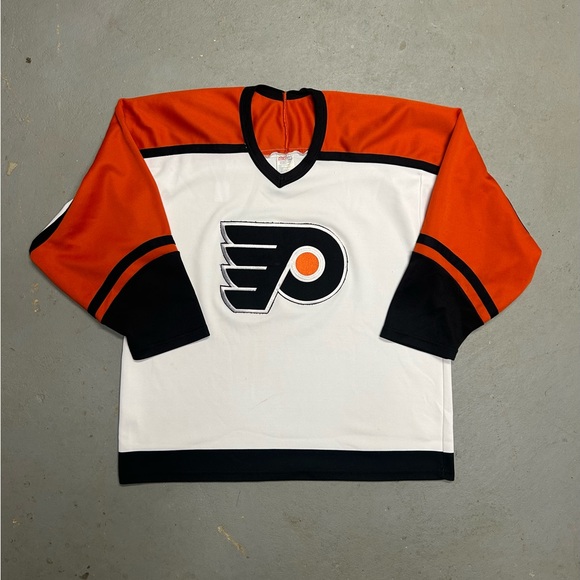 PHILADELPHIA FLYERS THROWBACK CCM HOME JERSEY - Picture 1 of 10
